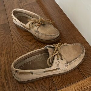Sperry boat shoes